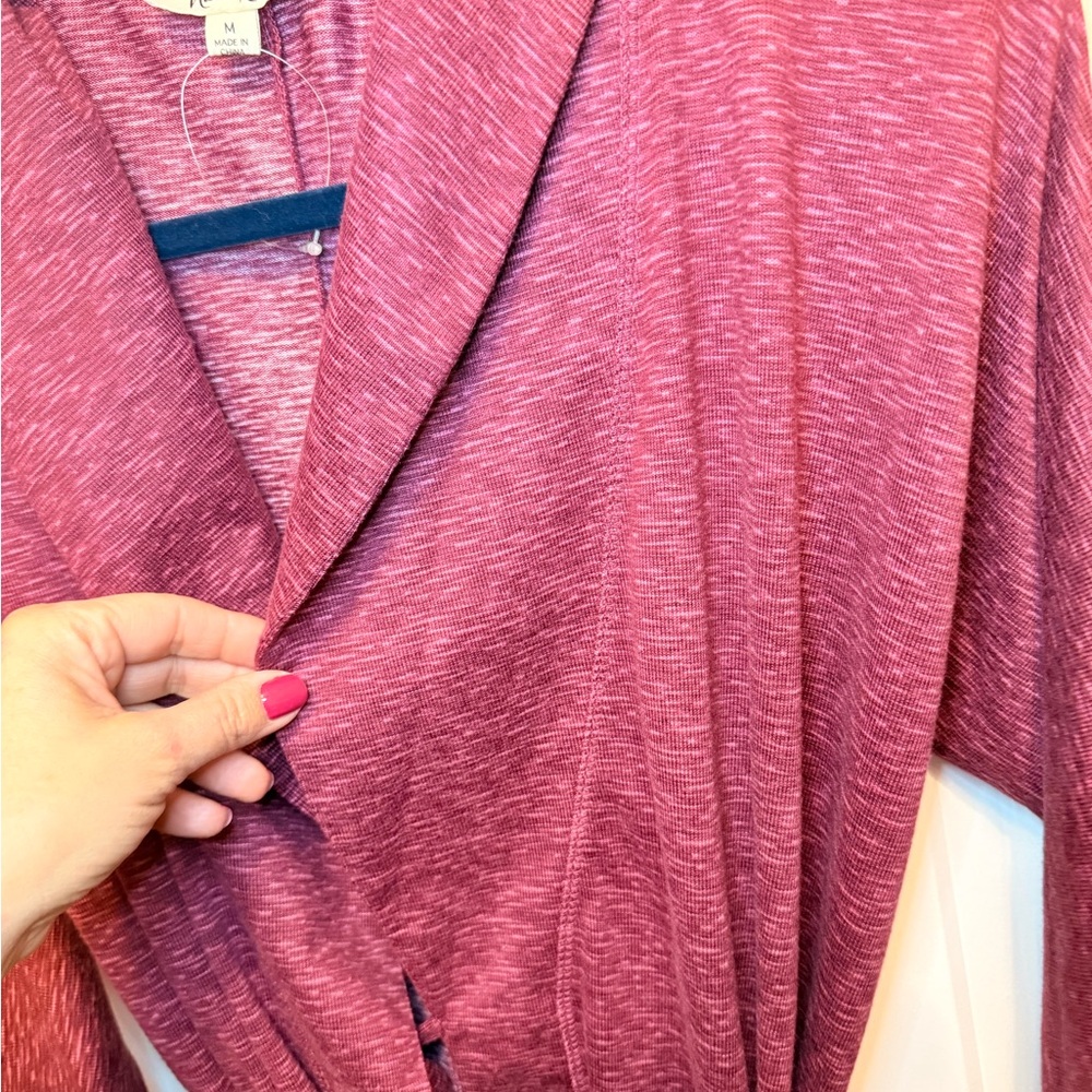 Nuit Rouge Robe - Picture 4 of 5